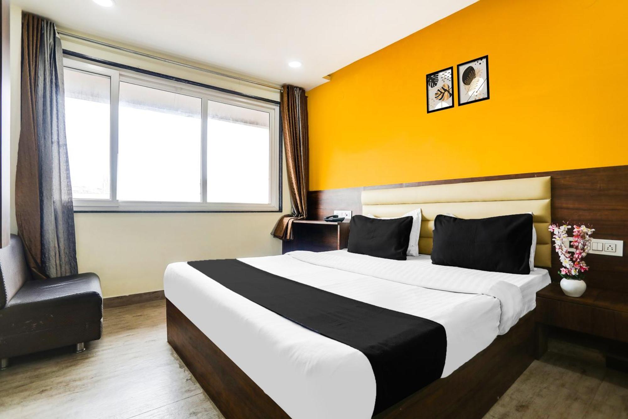 Super Collection O Mp Nagar Hotel Bhopal Eksteriør billede